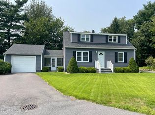 6 Currie Ct, Ballston Spa, NY 12020