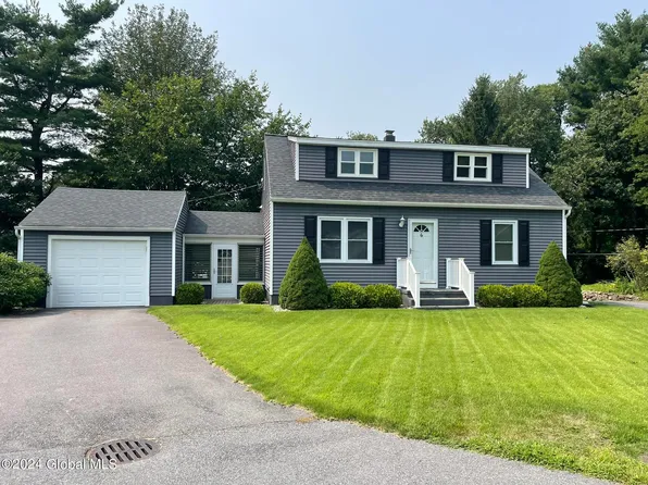 6 Currie Court, Ballston Spa, NY 12020