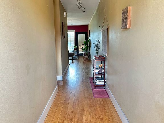 4th image of 1061 Park Ave Unit 305