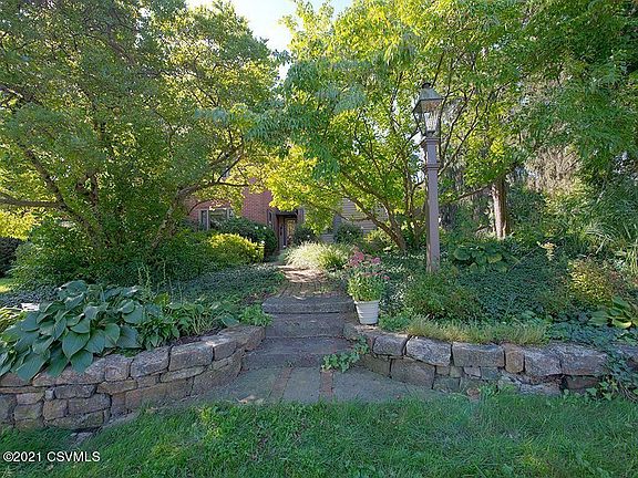 2nd image of 1005 Jefferson Ave