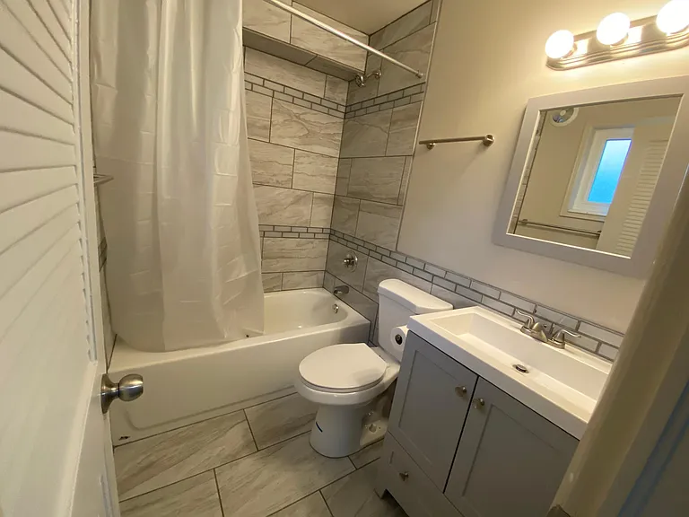 8833 S 360 E — Photo 12
