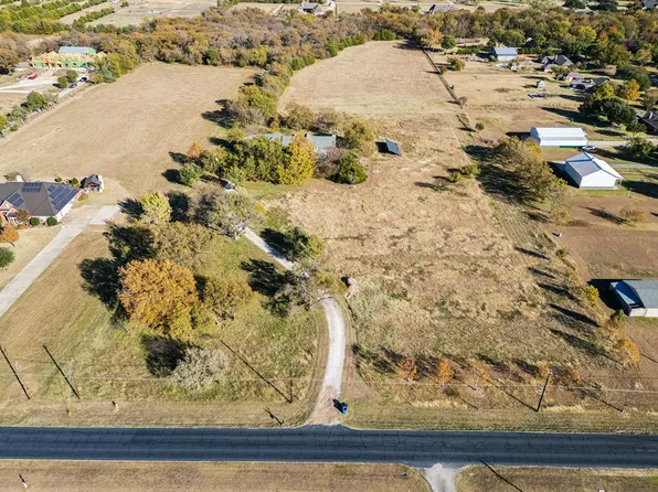 725 Stinson Rd, Lucas, TX 75002