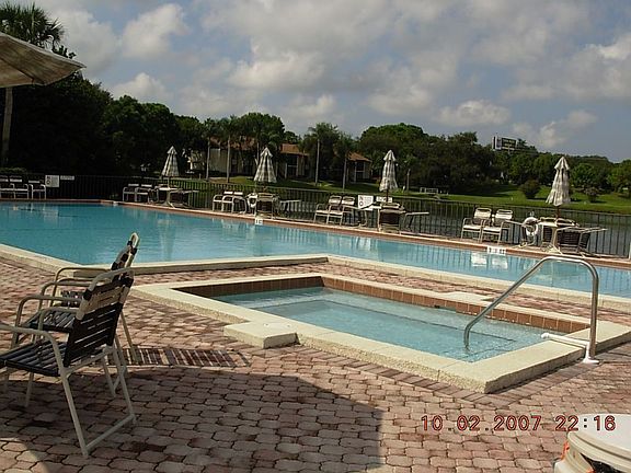 Community Pool-heated