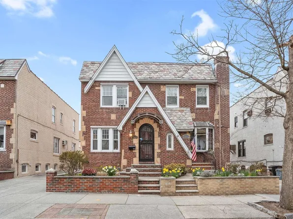 89-29 Doran Avenue, Glendale, NY 11385