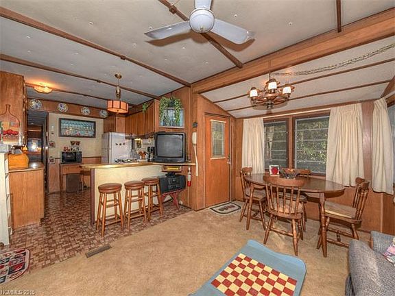 3rd image of 285 Bradley St #8