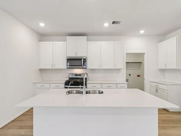 5714 Adamite Way, Houston, TX 77048