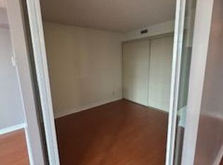 397 Front St W #1006, Toronto, ON M5V 3S1