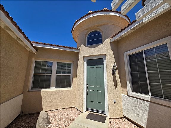 4th image of 13356 Redwood Dr