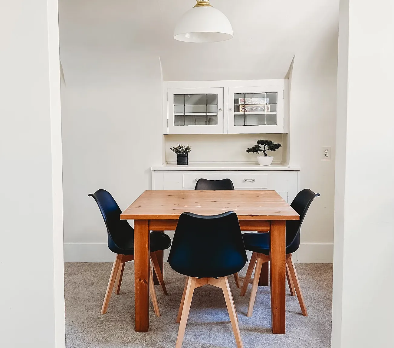 1 bed, 750 sqft, $2,000 — Photo 3