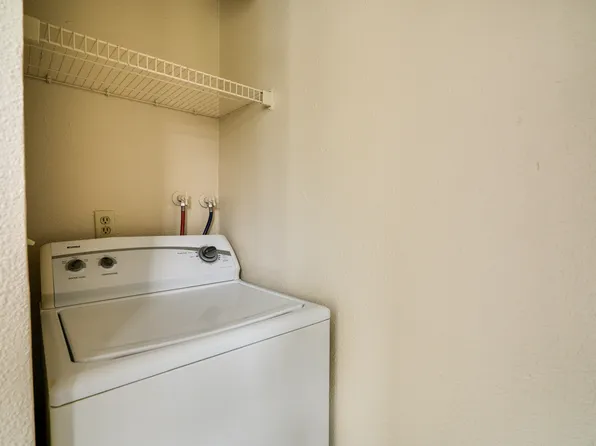 2412 S I St, Tacoma, WA