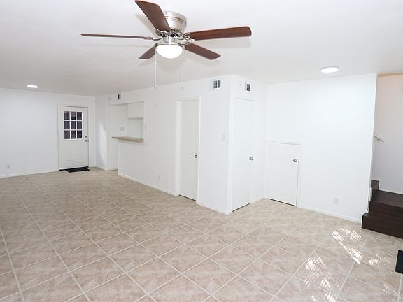 3rd image of 2524 E Montgomery St #3A