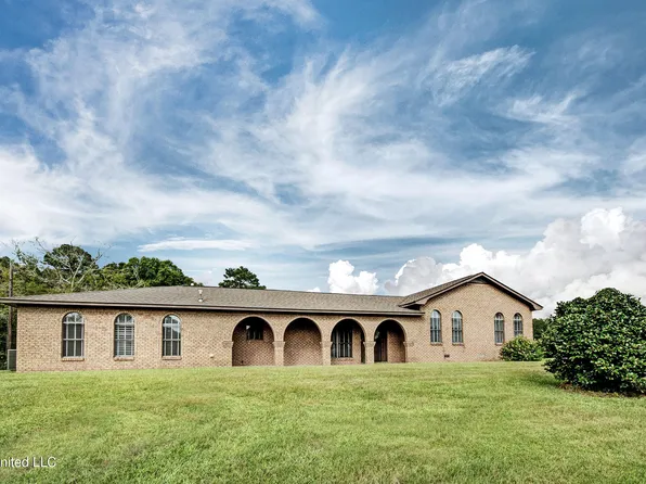 1006 Highway 35 S, Carthage, MS 39051