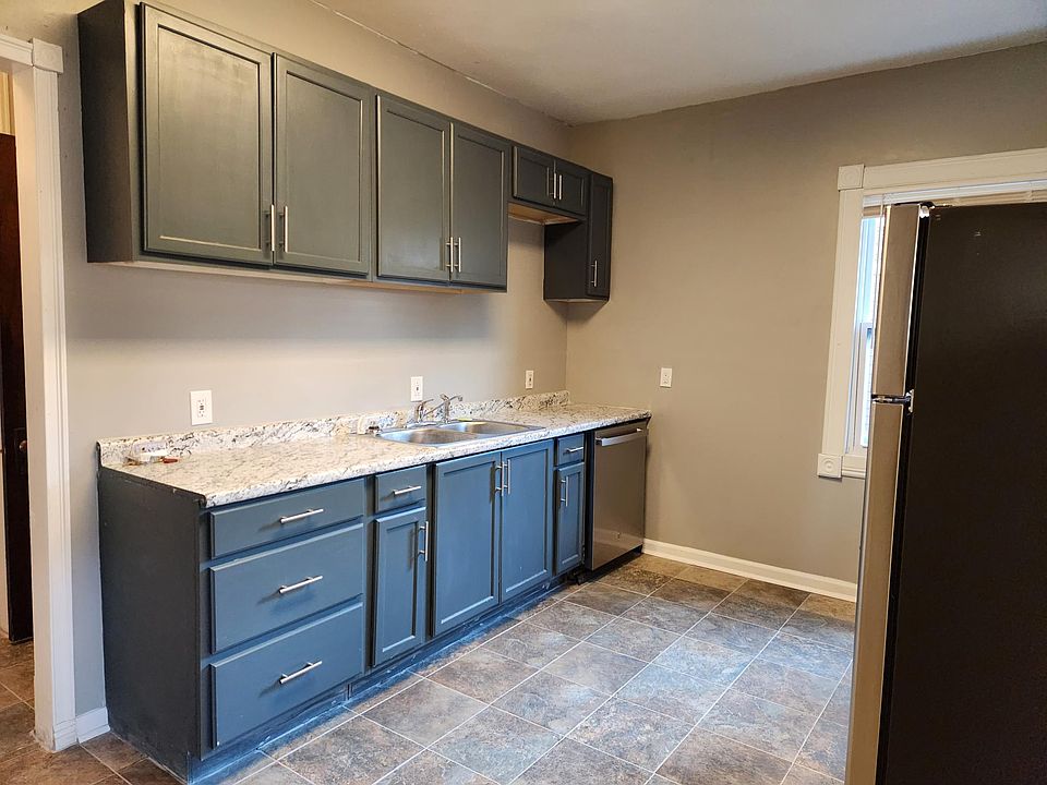 1st image of 9715 North Blvd #1A