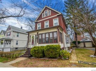 32 Ridgewood Ave, Yonkers, NY 10704