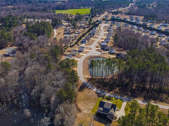 4th image of 264 Fawnbrook Dr
