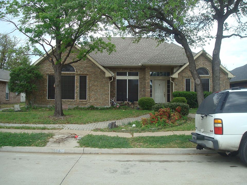 1st image of 7805 Straits Dr