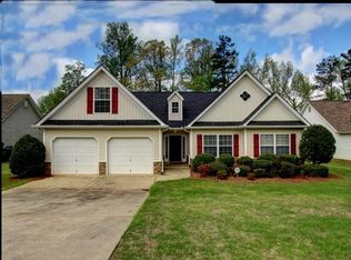 5208 Leecroft Dr, Sugar Hill, GA 30518