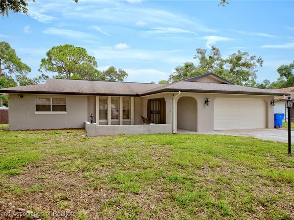 1943 Pasco Dr, Sebring, FL 33870