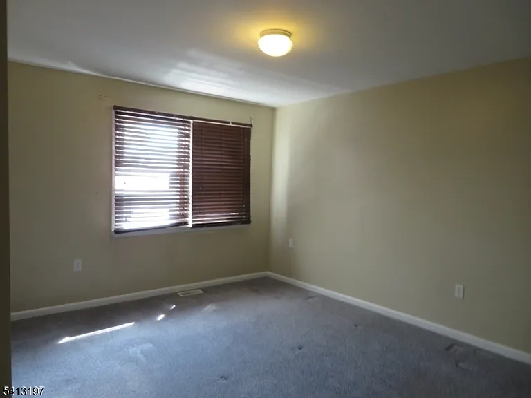 197 Valley St #2 — Photo 4