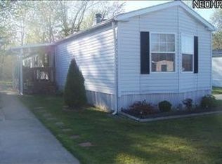 2668 Eagle Point Dr, Madison, OH 44057