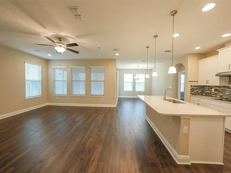 16284 Admirals Cove Ln — Photo 4