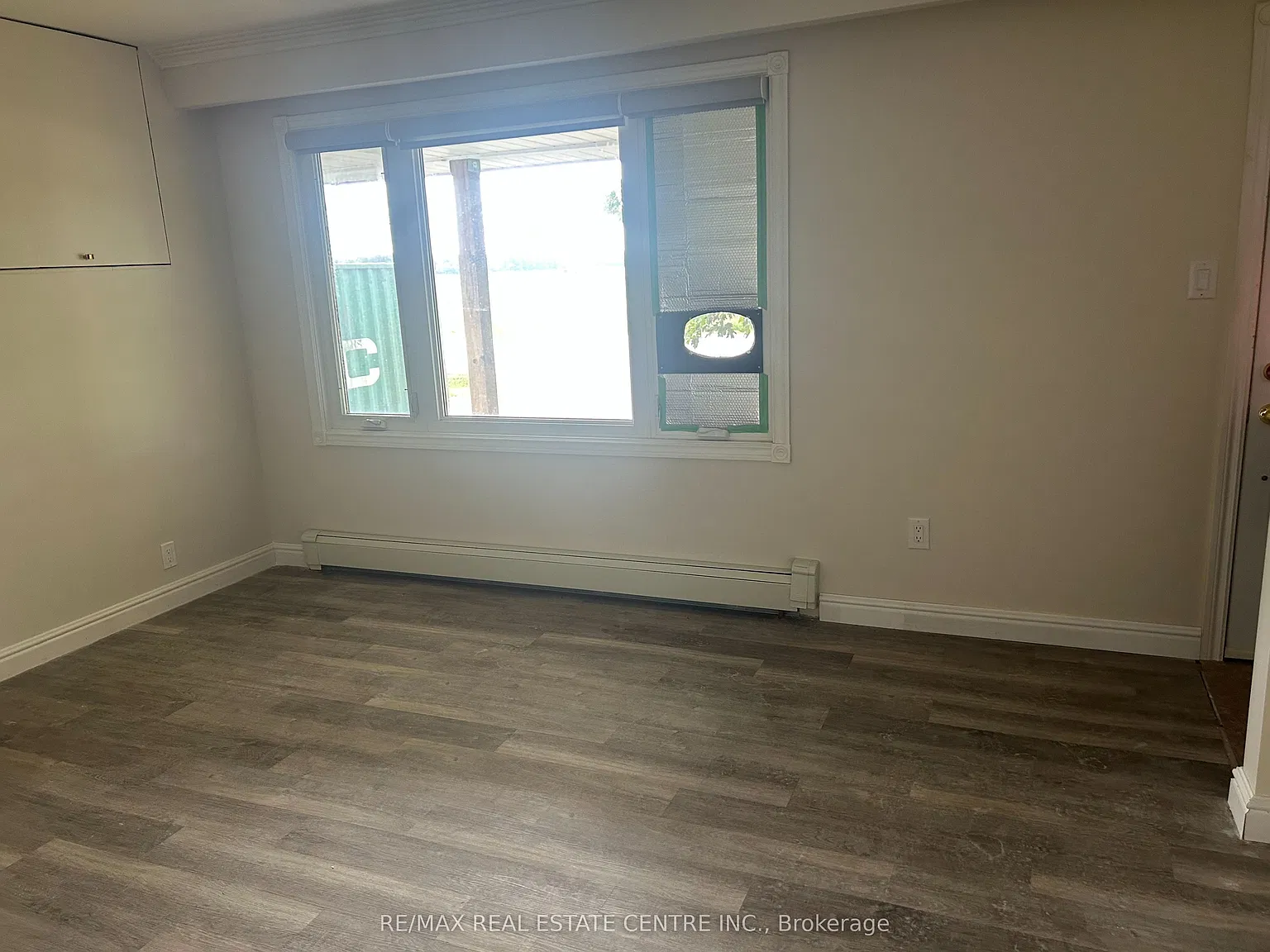 3 bed, $2,685 — Photo 4