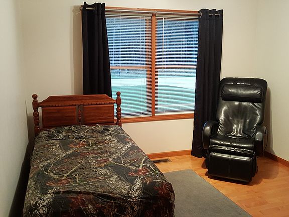 2nd image of 6692 Minard Dr