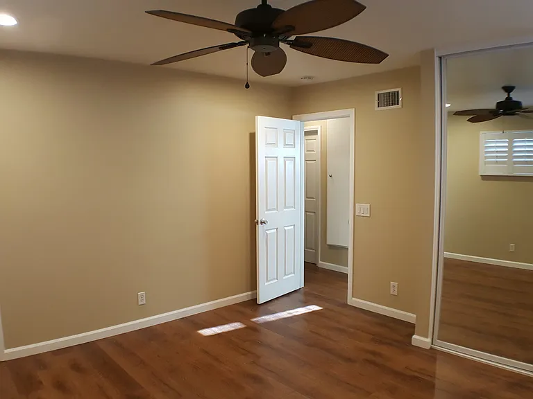 582 Sturgeon Dr #1 — Photo 9