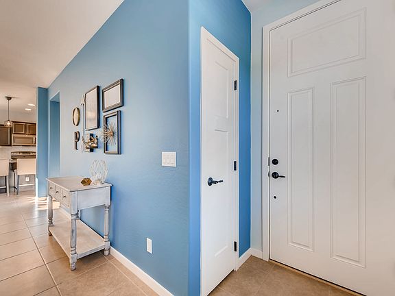 4th image of 2644 S Valle Verde