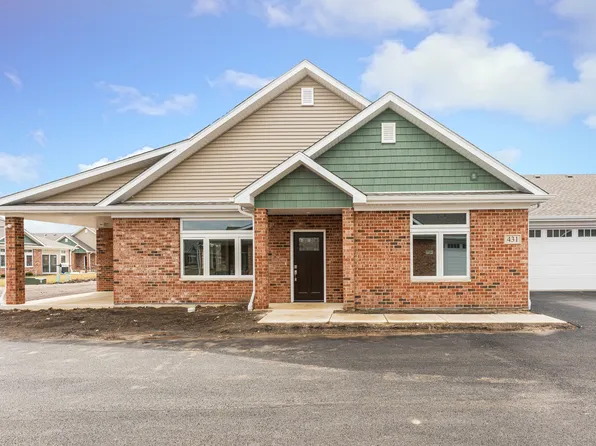 442 Stearn Dr #442, Genoa, IL 60135