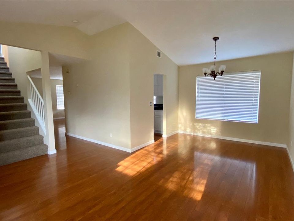 1st image of 9105 Warm Springs Cir