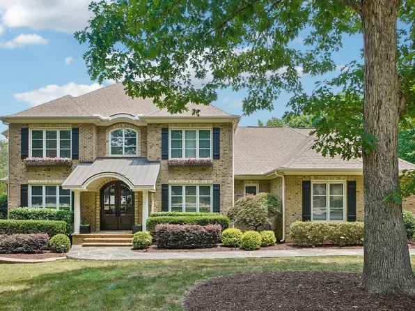 10912 Fitzwilliam St, Raleigh, NC 27614