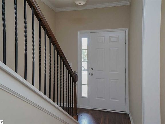 3rd image of 611 Mount Sinai Ln