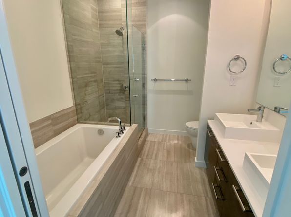 2 bedroom rental in Richmond — photo 13