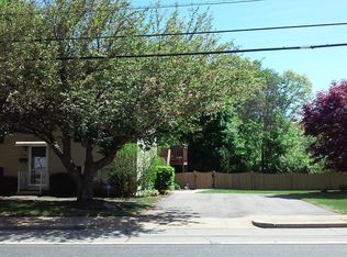 1318 Manville Rd, Woonsocket, RI 02895