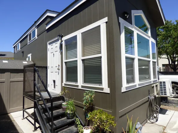 5878 Garlic Farms Way #141, Gilroy, CA 95020