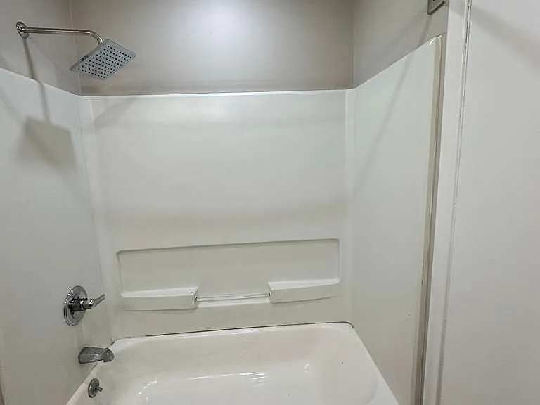 44B117 Avonwood Rd #117 — Photo 24