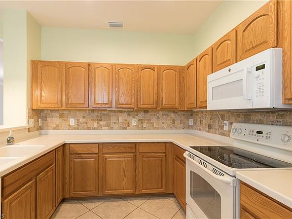 5th image of 20950 Calle Cristal Ln Unit 1