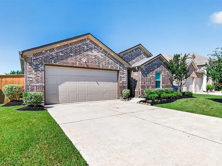 12322 Sabine Point Dr — Photo 2
