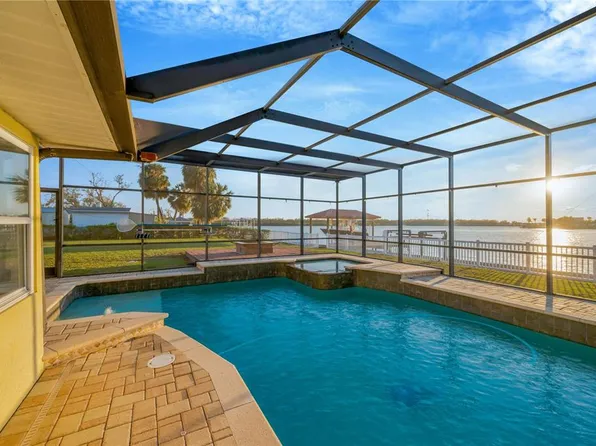 8841 W Millpoint Rd, Riverview, FL 33578