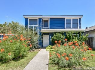 5801 Winterhaven Dr, Windcrest, TX 78239