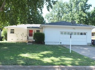 1522 E 59th Pl, Tulsa, OK 74105