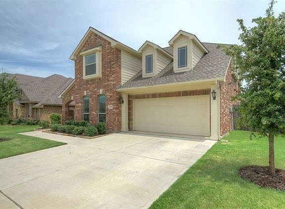 2nd image of 1109 Longhorn Dr