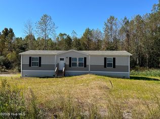 825 McNair Rd, Plymouth, NC 27962