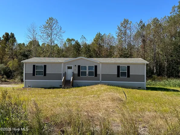 825 Mcnair Road, Plymouth, NC 27962