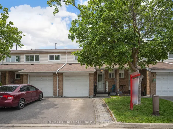 20 Enmount Dr, Brampton, ON L6T 4C8