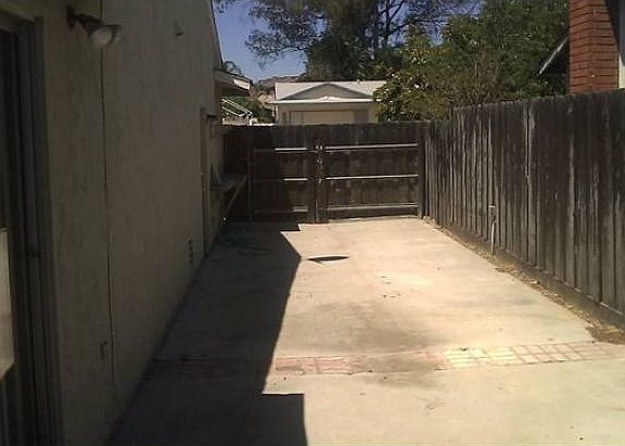 RV/Trailer parking
