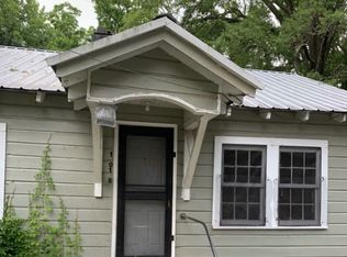 101 Bond St #B, Clinton, SC 29325