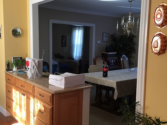 3rd image of 300 Covert Ave