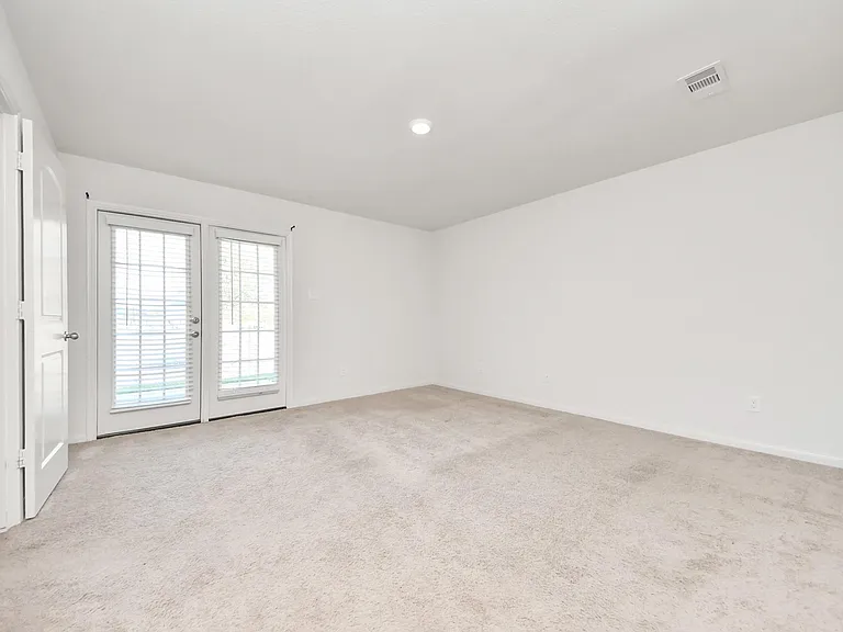 1062 Mule Ridge Dr — Photo 4